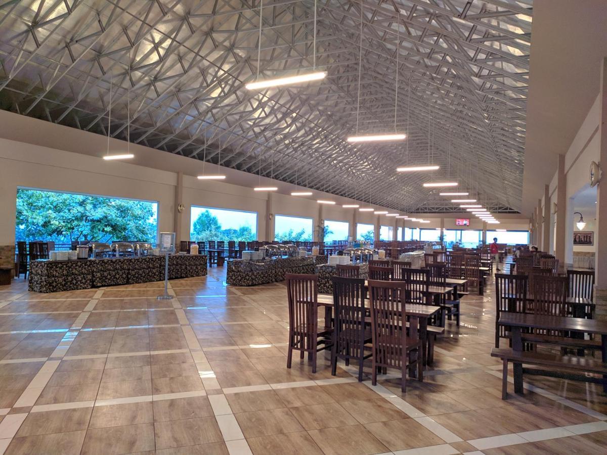 Taman Bukit Palem Resort Богор Экстерьер фото